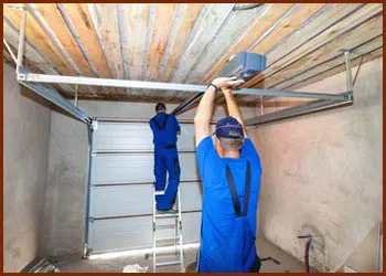 5 Star Garage Doors Essex, MA 978-798-3059 - cont-gdr-door-installation-t-14-07m